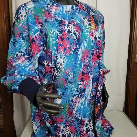 Strictly scrubs - Picture 2 of 2